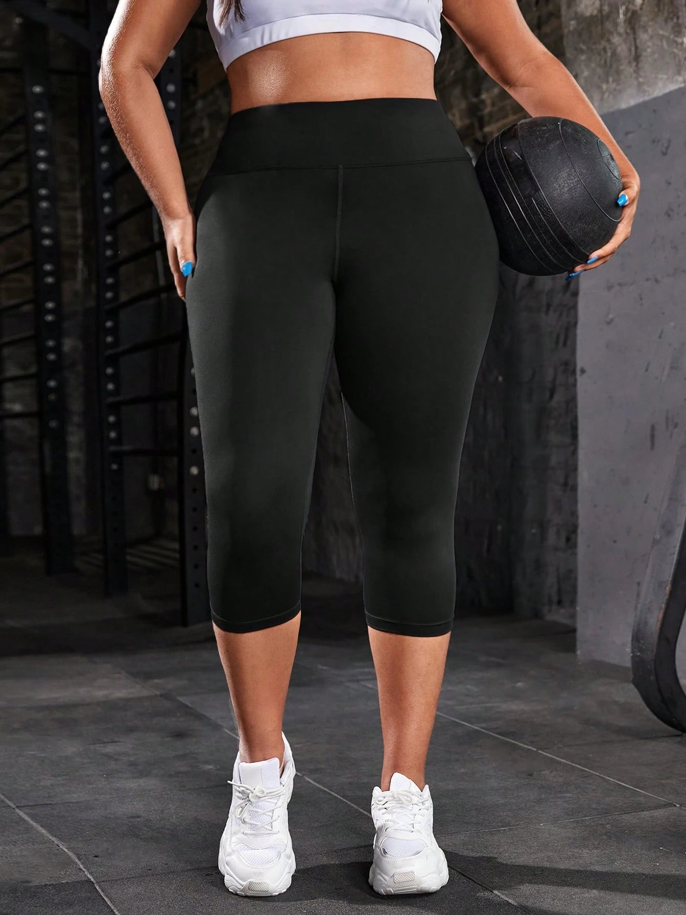 legging plus size, calça legging plus size, legging plus size cintura alta, legging plus size fitness, legging plus size com bolso, legging plus size estampada, legging plus size barata, legging plus size ideal para malhar, legging plus size compressão, legging plus size modeladora, calça legging plus size para academia, legging 