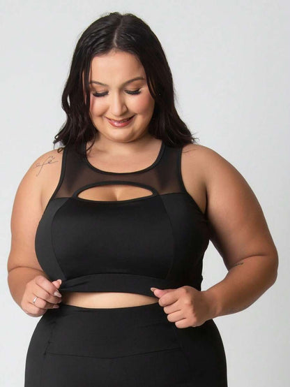 Top Feminino Plus Size com Tule e Bojo