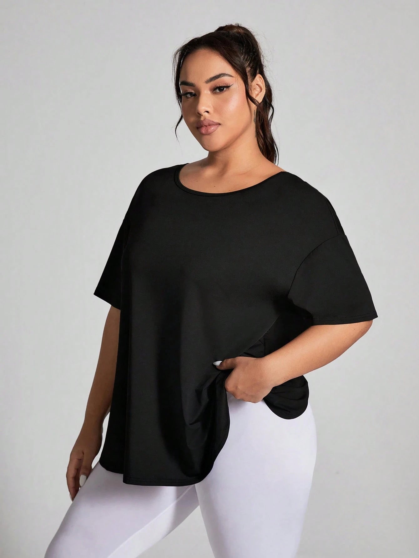 camiseta esportiva plus size, camiseta fitness plus size, camiseta esportiva feminina plus size, camiseta feminina plus size, camiseta fitness feminina plus size,  camiseta esportiva plus size dry fit, camiseta esportiva plus size barata