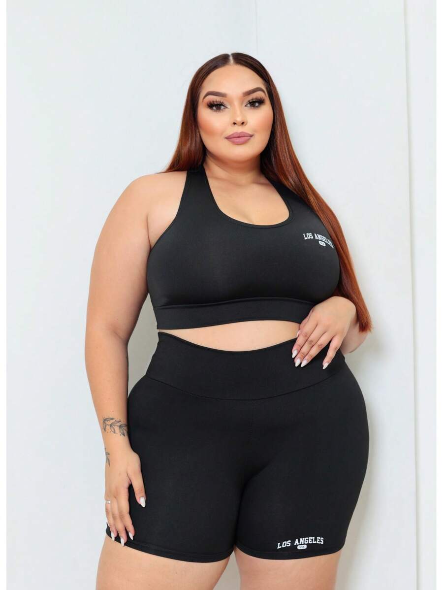 Conjunto Top e Shorts  Plus Size