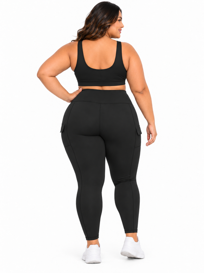 Legging Plus Size Cintura Alta com Bolso Lateral