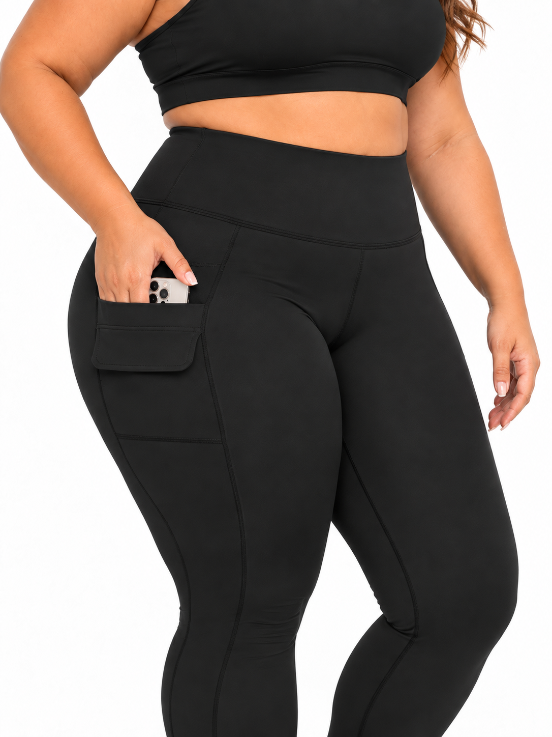 Legging Plus Size Cintura Alta com Bolso Lateral