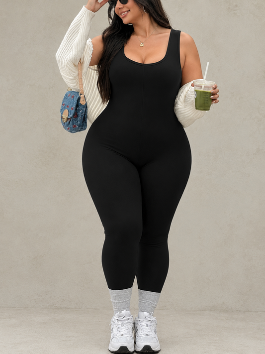 Macacão Plus Size Movimento Seguro com Costas Abertas